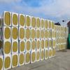 Venta al por mayor en Dongguan 100K Tablero de lana de roca especial para caldera Tablero de aislamiento de lana de roca Xuanwu Panel sándwich para muro cortina Tablero de aislamiento acústico