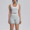 Nuevo conjunto de dos piezas de tank top largo y shorts con bloques de color transfronterizos, ajustado y transpirable, para yoga, deportes, running y fitness