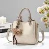 Bolso Cubo Retro de Moda para Mujer Otoño/Invierno 2026 Nuevo Bolso Cruzado Pequeño para Viajes Cotidianos Suministro Mayorista Directo de Fábrica