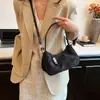 Nova Bolsa Trendy de Ombro Único para Axila Estilo Chinês para Mulheres 2026 Nova Bolsa Transversal da Moda para Trabalho e Deslocamento Pequena Bolsa de Mão