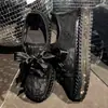 Zapatos Planos Casuales Transfronterizos Talla 45 con Cordones de Pedrería, Zapatillas Deportivas Transpirables de Malla Bordada con Cordones y Suela Gruesa, Versátiles