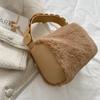 Mini Bolso Pequeño Esponjoso Estilo Coreano para Mujer Otoño e Invierno Nueva Moda Estilo Coreano Estilo Occidental Bolso de Mano de Felpa Cadena Hombro Cruzado