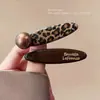 Grampo de Cabelo Estampa de Leopardo de Alta Qualidade, Presilha Versátil Retro para Franja, Presilha para Cabelo da Testa, Novo Grampo Lateral Outono e Inverno, Acessório de Cabelo Doce e Cool