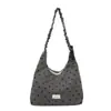 Bolsa de balde de bolinhas de nicho nova transfronteiriça bolsa simples de ombro para menina bolsa transversal versátil da moda para o dia a dia de grande capacidade