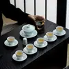 Bandeja de Cerâmica Verde Sombra Embossada Feita à Mão Bandeja para Gaiwan Conjunto de Chá Kung Fu Celadon Xícara do Anfitrião Xícara de Degustação Xícara de Chá Xícara da Feira