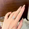 Nuevo Anillo Abierto de Forma de Gota de Agua de Lujo Ligero con Circonita para Mujer Diseño de Nicho Sensación de Alta Gama Diamante Brillante Pulsera Versátil Joyería para la Mano