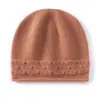 Gorro holgado de cachemir con borde enrollado, nuevo estilo para mujer, adelgazante, para el frío, cálido, para el posparto, turbante versátil, gorro de punto