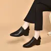 Calçados Femininos de Bico Fino para Comércio Exterior Transfronteiriço Mocassins de Solado Macio Botas de Cano Curto Estilo Novo Superfície Macia Simples Elegante Versátil Moda Calçados de Couro Item Quente