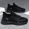 Sapatos Masculinos Novo Estilo Sapatos Esportivos de Exportação Estilo Coreano Masculino Cano Baixo Malha Respirável Sapatos Casuais Modernos Sapatos de Corrida Masculinos com Cadarço