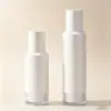 Botella de vacío de color degradado mate personalizada sin pajita, dispensador de bomba para esencia, loción, crema facial, tónico y botella de empaque en spray