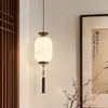 Estética de Estilo Song Escalera de Caracol Giratoria Candelabro Madera de Nogal Negro Todo Cobre Gama Alta Nuevo Estilo Chino Iluminación para Villas Dúplex