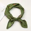 Pañuelo de Seda de Algodón y Lino Estilo Coreano 70cm, Moderno y Versátil, Pañuelo Cuadrado Pequeño Sencillo y Artístico, Adecuado para Fotografía de Viaje y como Pañuelo Decorativo para el Cuello