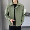 Jaqueta Masculina Nova Primavera 2026, Solta e Moderna, Adequada para Deslocamento ao Ar Livre, Estilo Casual Simples, Design Estiloso com Gola Reversível