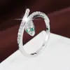 Anel Ajustável Transfronteiriço com Zircônia Cintilante, Design Único e Dinâmico em Forma de Cobra, Joia Feminina Exquisita e Versátil de Cobre Puro