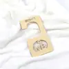 Corte a laser guarda-roupa de bebê de madeira tamanho de pendurar dividido tamanho de pendurar dividido pendurar bebê cartão de milhagem de crescimento do bebê