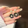 Aretes de Flor de Camelia para Mujer, Aretes de Perlas Estilo Francés, Aretes de Estilo Nuevo, Versátiles y Modernos, con un Diseño Único
