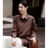 Camisa Retro Japonesa de Café Vainilla para Mujer, Nuevo Estilo Verano 2026, Cuello de Solapa, Manga Larga, Elegante, Corte Holgado, Top Adelgazante