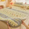 Colchón de terciopelo de leche grueso clase A invierno cálido sábana bajera con forro polar funda de cama cojín dormitorio de estudiante tatami