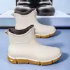 Botas de Chuva Impermeáveis de Cano Curto Resistentes ao Desgaste Personalizadas para Cozinha Pesca Chuva Sapatos de Chuva Masculinos Construção Civil Cozinha Trabalho Sapatos de Borracha com Solado Macio Antiderrapante