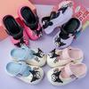 Zapatos de Agujeros para Niñas Kulomi Cabeza Grande Dibujo Animado Punta Redonda Francesa Boca Baja Lindos Calzado Exterior Suela Suave Sensación de Pegado Mary Jane