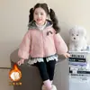 Chaqueta acolchada de algodón para niñas, nuevo estilo otoño e invierno, diseño de dibujos animados, abrigo de algodón a la moda para bebés niñas, prenda acolchada para niños, ropa de invierno