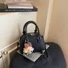 Bolsa Boston de Mano de Alta Gama para Viajes Transfronterizos 2026 Nueva Versátil Bolso Cruzado para Mujer Bolso Tote Pequeño Bolso Almohada