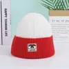 Gorro de Punto para Mujer, Versátil para Otoño e Invierno con Parche de Letra, Nuevo Gorro Cálido de Lana, Protección para las Orejas, Gorro Grueso de Moda para el Frío