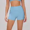Shorts de yoga transfronterizos europeos y americanos con acabado cepillado para mujer, con un diseño sin costuras, ajustado al cuerpo, de cintura alta y que realza los glúteos, adecuados para deportes, running, fitness y secado rápido. 5555