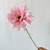 Flores artificiais de produto novo transfronteiriço gerbera margarida decoração de sala de estar arranjo floral adereços de fotografia flores artificiais decorativas fabricante atacado