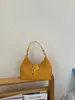 Bolso Retro de Moda para Mujer 2026 Nueva Moda de Primavera Bolso de Hombro Único de Gama Alta Bolso Cruzado Versátil para el Trabajo y el Uso Diario