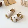 Sandalias Retro de Moda para Niños con Suela Suave Nuevo Estilo Otoño-Verano 2025 para Bebé y Niño Pequeño Casual Versátil con Suela Suave Zapatos de Playa