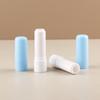 Processamento e Personalização de Embalagem de Tubo de Batom Redondo Plano de 3,5g Material Tubo de Gloss Labial Tubo de Plástico para Lip Balm Pode Ser Preenchido Diretamente com Hy538