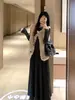Novo vestido de tricô estilo francês, suave e elegante para mulheres, perfeito para outono e inverno, apresentando um design descontraído e sofisticado com cintura marcada e comprimento longo
