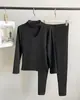 Top de tricô liso com decote V para mulheres, caimento justo, manga longa, peça básica de outono