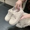 Nuevas zapatillas versátiles de otoño 2026 para mujer, adecuadas para combinar con faldas, ligeras, transpirables, resistentes a la suciedad, zapatos planos con diseño único