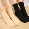 Meias Femininas 2023 Outono e Inverno Novas Meias de Neve Femininas Estilo Ins Cor Sólida Meias Femininas Forradas com Lã Espessas Antiderrapantes Meias de Cano Médio
