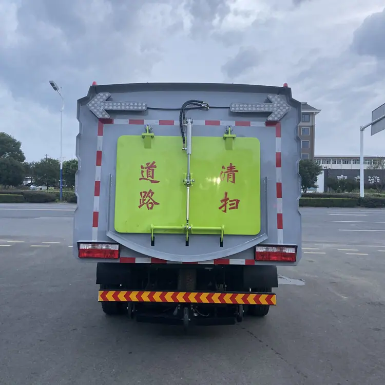 福田时代湿式扫路车道路洗扫车可上蓝牌放心选购