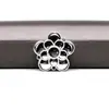 60529 Cobre Hecho a Mano DIY Colgante de Borla de Flor Pequeña Material para Accesorio de Cabello 19*20mm Flor de Ciruelo Hoja Antiguo