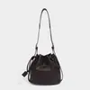 Bolso Cubo de Moda con Diseño de Nicho 2026 Nuevo Bolso Pequeño Casual con Cordón para el Trabajo Bolso de Hombro Único Cruzado de Moda para Mujer