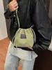 Bolso Cubo Ligero Casual Transfronterizo con Cordón, Bolso de Hombro Versátil y de Moda, Adecuado para Viajes Diarios y Llevar en la Mano o Cruzado para Mujeres