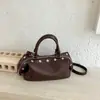 Bolsa pequena elegante e estilosa para mulheres, nova moda 2026, bolsa versátil de ombro e transversal, bolsa para o dia a dia, bolsa Boston