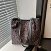 Grande capacidade casual bolsa feminina 2024 novo outono e inverno retro estilo ocidental leopardo impressão ombro viajante bolsa tote axila para mulheres