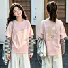 Camiseta de manga longa para meninas para primavera e outono, novo estilo 2026, peça básica moderna para crianças mais velhas, algodão puro, gola redonda, top falso de duas peças