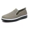 Zapatos Nuevos de Malla Transpirable Antideslizante Tejido Fly-Knit al por Mayor Zapatos Slip-On para Conducir Zapatos para Hombre Transfronterizos Zapatos de Tela del Viejo Pekín Zapatos Casuales para Hombre