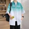 Camisa de Manga Curta para Homens, Verão 2025 Nova Camisa Rosa Degradê, Blusa Fina Casual de Meia Manga para Homens, Moderna