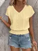 Nova Camiseta Jacquard Vazada de Manga Curta com Decote V Estilo Europeu e Americano para Primavera e Verão Top Casual Fashion para Mulheres