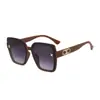 25 Gafas de Sol de Moda Unisex de Lujo Ligero Nuevas en Stock con un Marco Cuadrado Retro de Alta Gama de Moda Que Hace que la Cara Parezca Más Pequeña, Gafas de Sol de Marco Grande
