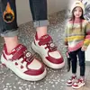 Zapatillas de Algodón Casuales de Doble Capa para Niñas Moda Invierno 2025 Zapatillas de Correr Versátiles con Forro de Felpa para Niños Zapatos Cálidos para Niños