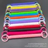 Soporte para Tarjeta de Teléfono Móvil con Anillo de Resorte de Doble Broche Pintado en Spray, Cordón Anti-Pérdida, Cadena de Resorte de Plástico Telescópica, Llavero de Color Caramelo
