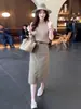Falda de diseño con abertura estilo retro para mujer, nuevo modelo primavera-verano 2026, de cintura alta, estiliza la figura, falda midi súper elegante y versátil